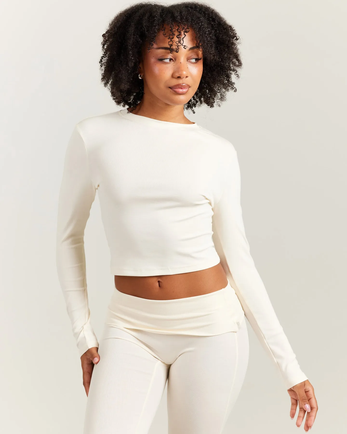 EE Lounge Long Sleeve - Vanilla sold by Elite Eleven
