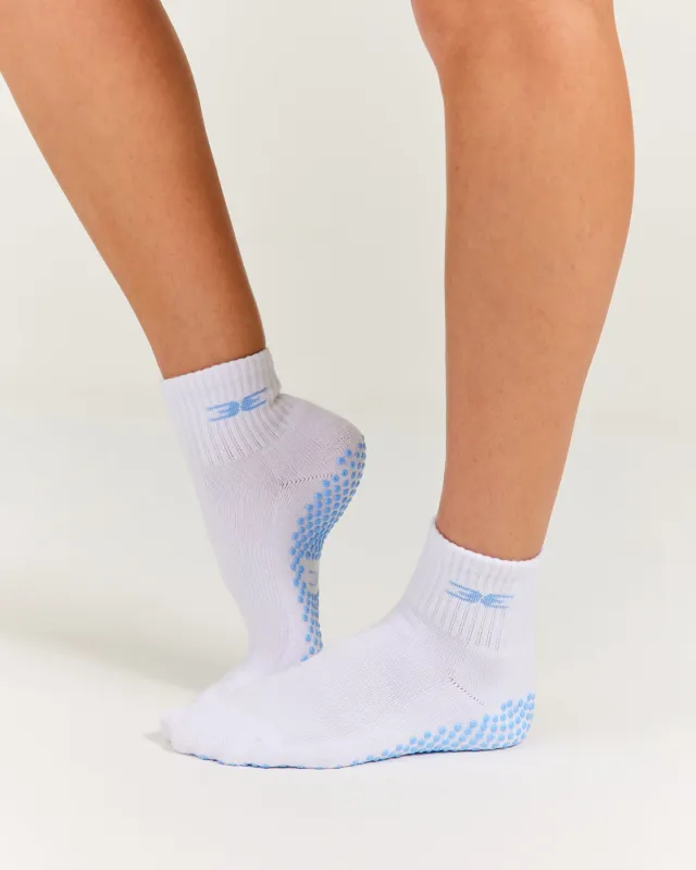 EE Mid Crew Pilates Grip Socks - White/Blue sold by Elite Eleven