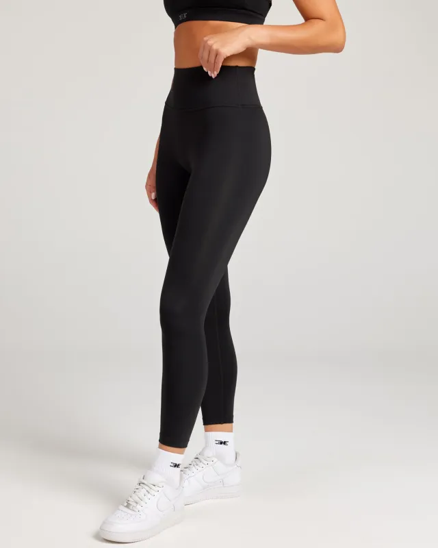 7/8 PerForm Leggings - Black sold by Elite Eleven