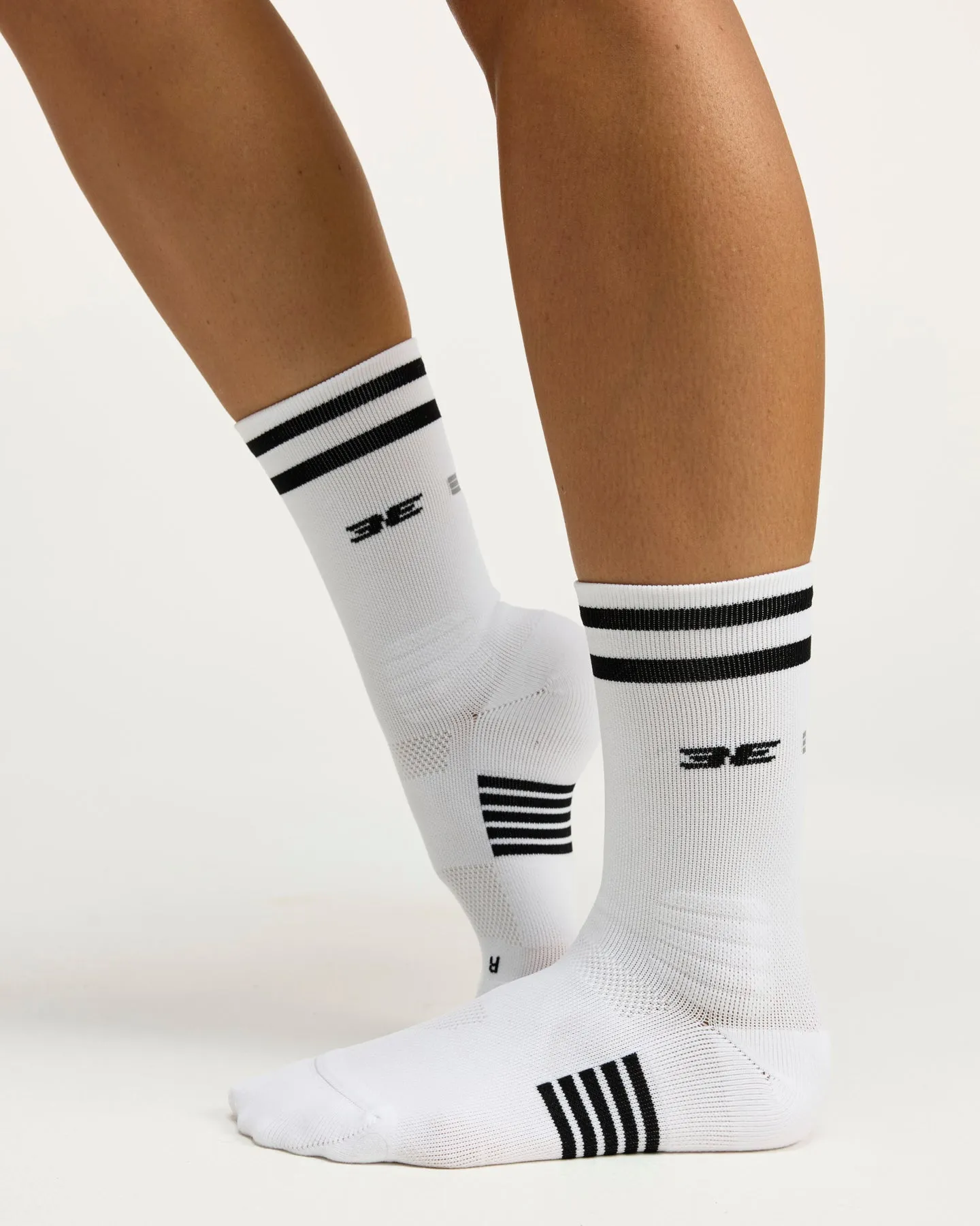Performance Socks - Black/White sold by Elite Eleven