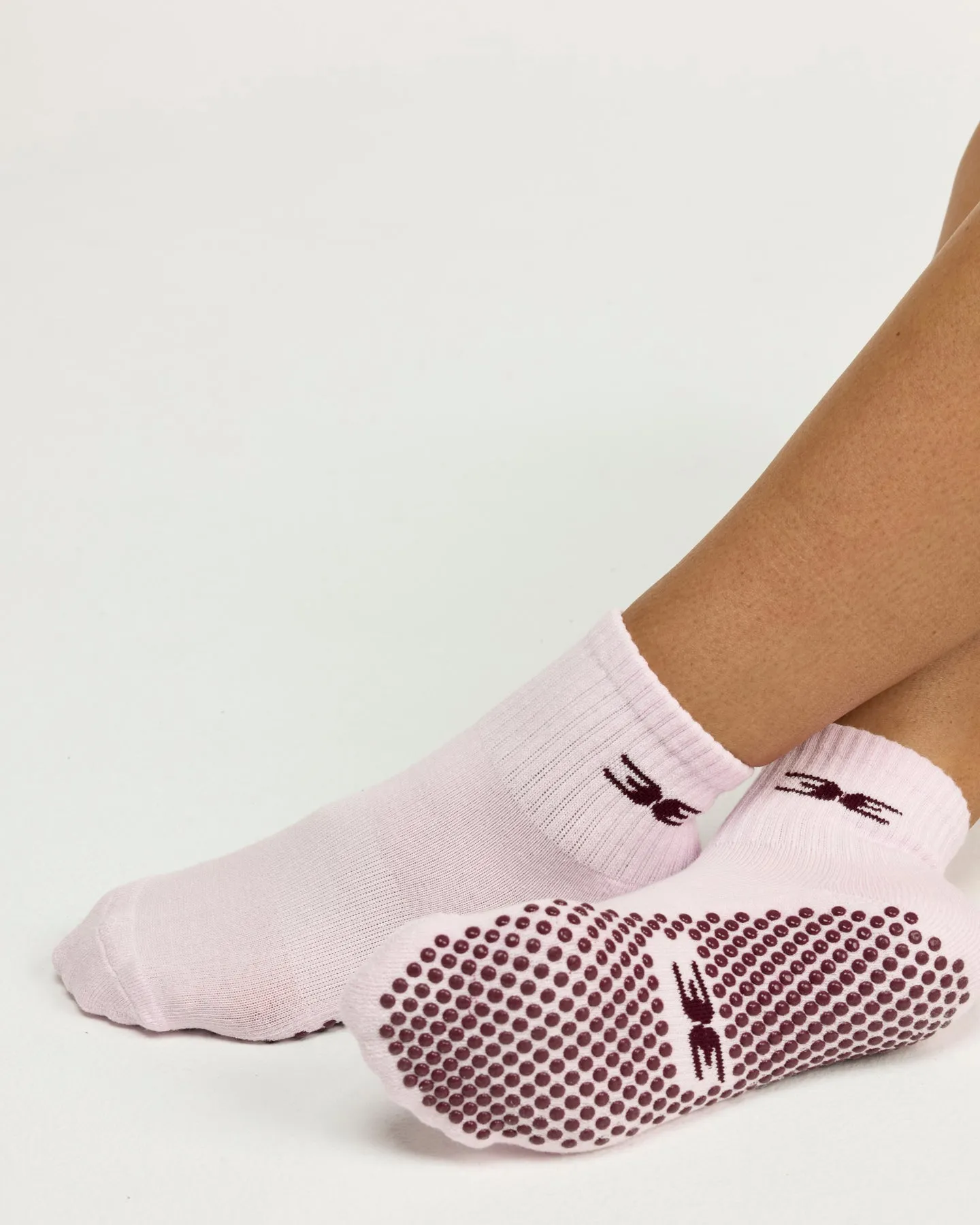 EE Mid Crew Grip Socks - Candy Pink/Cherry Cola sold by Elite Eleven product image thumbnail 3
