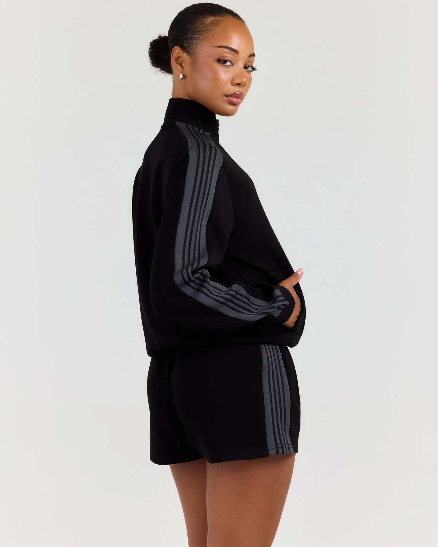 Airweave Jacket - Black sold by Elite Eleven product image thumbnail 2