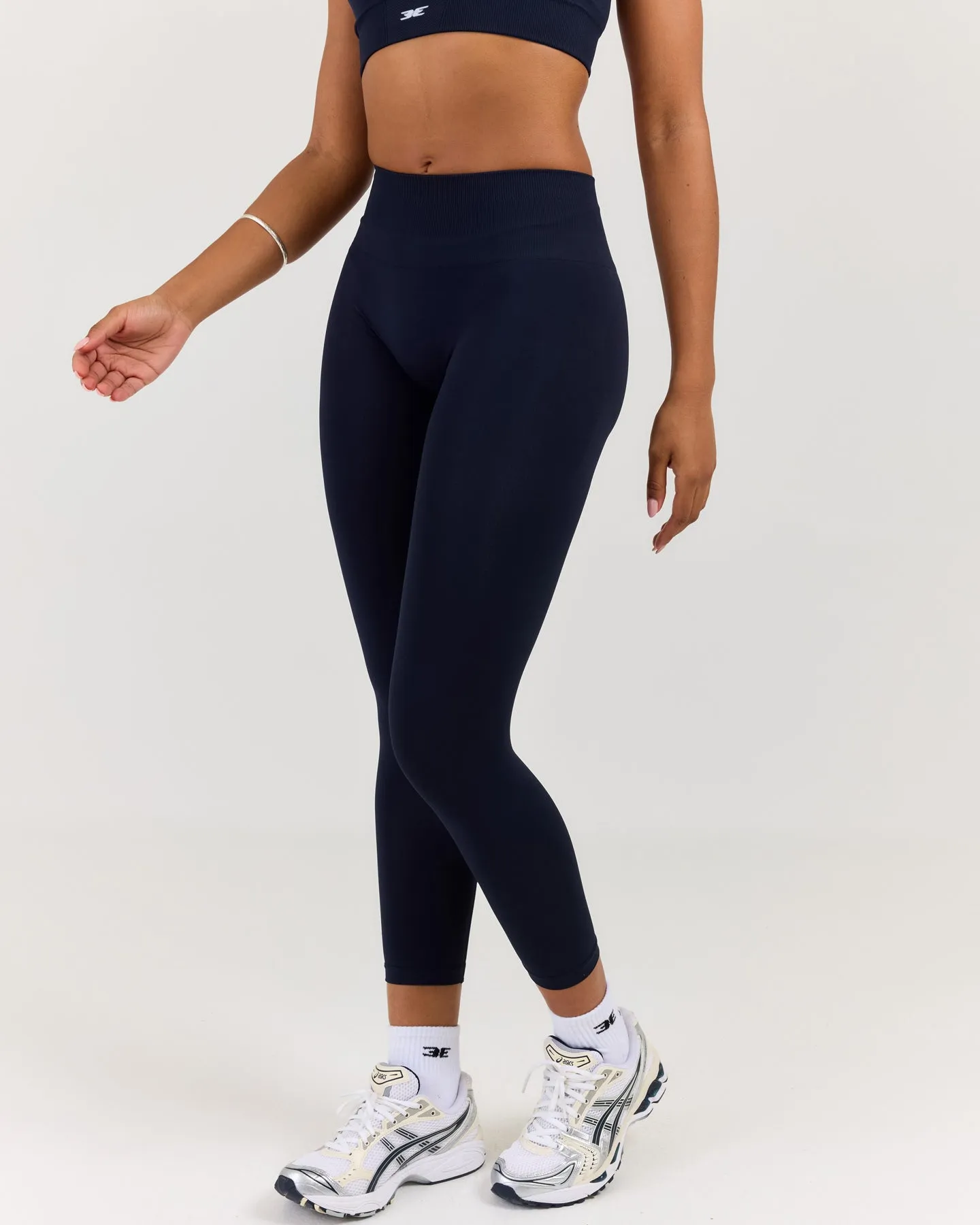 7/8 Elite Seamless Leggings V2 - Navy sold by Elite Eleven product image thumbnail 3