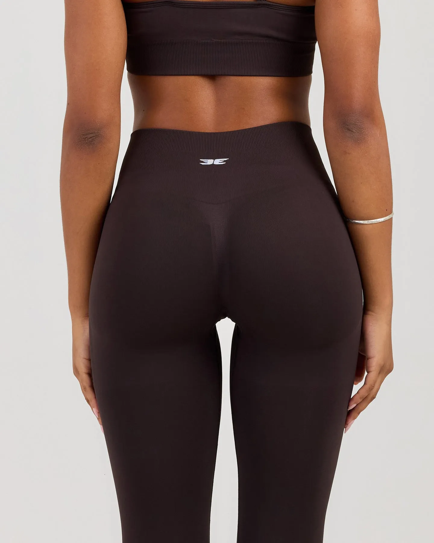 7/8 Elite Seamless Leggings V2 - Coffee Bean sold by Elite Eleven product image thumbnail 5