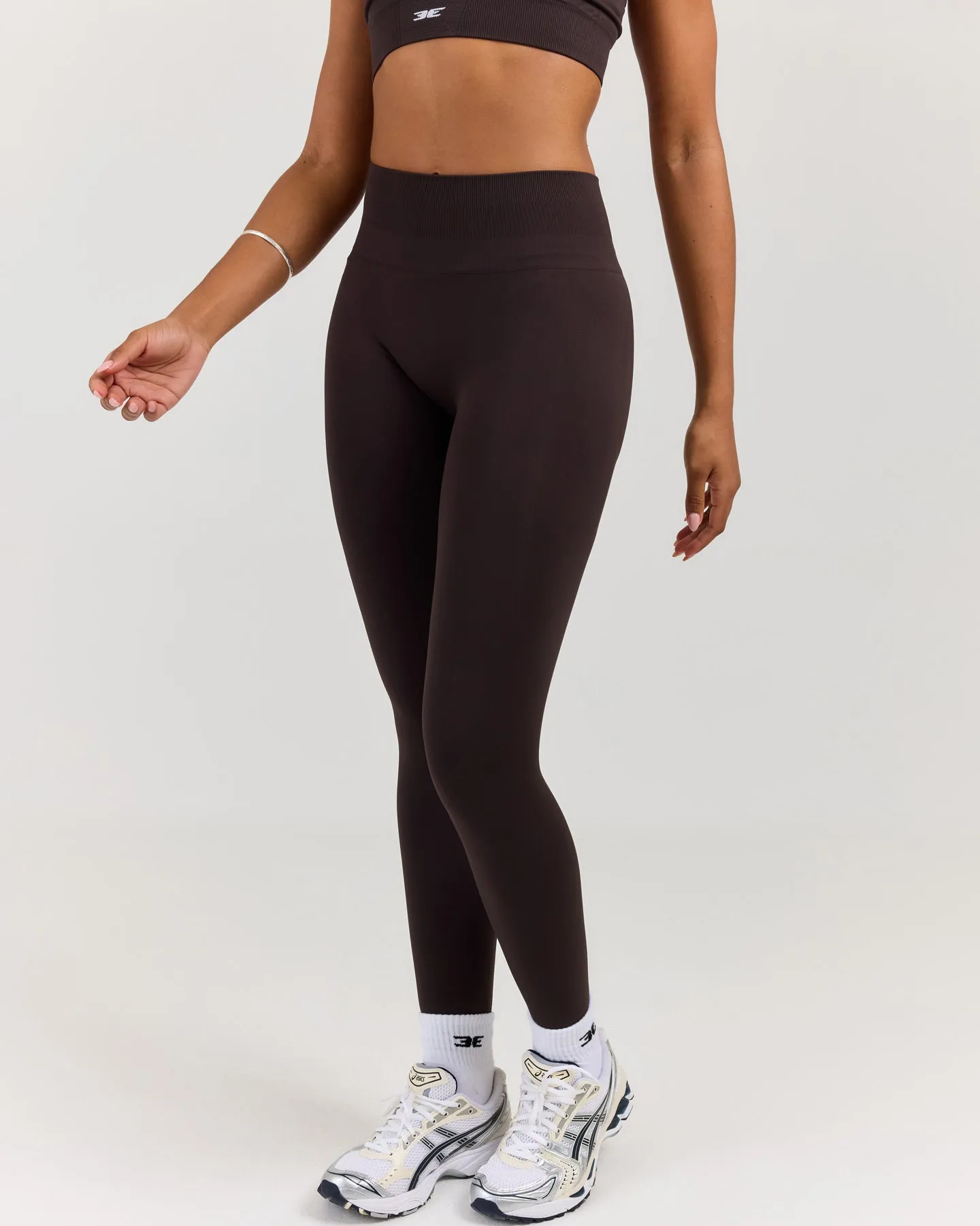 Elite Seamless Leggings V2 - Coffee Bean sold by Elite Eleven product image thumbnail 3