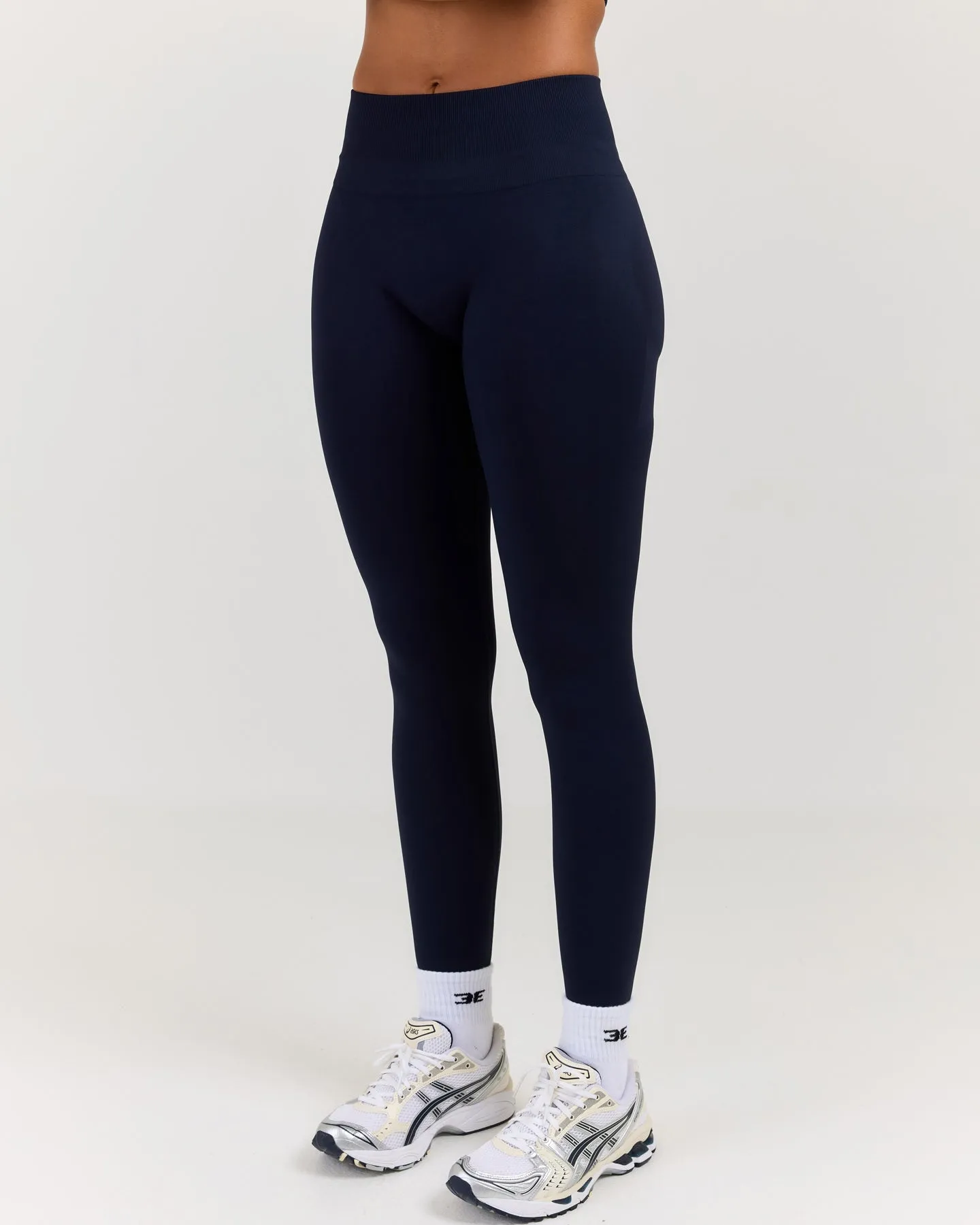 Elite Seamless Leggings V2 - Navy sold by Elite Eleven product image thumbnail 3