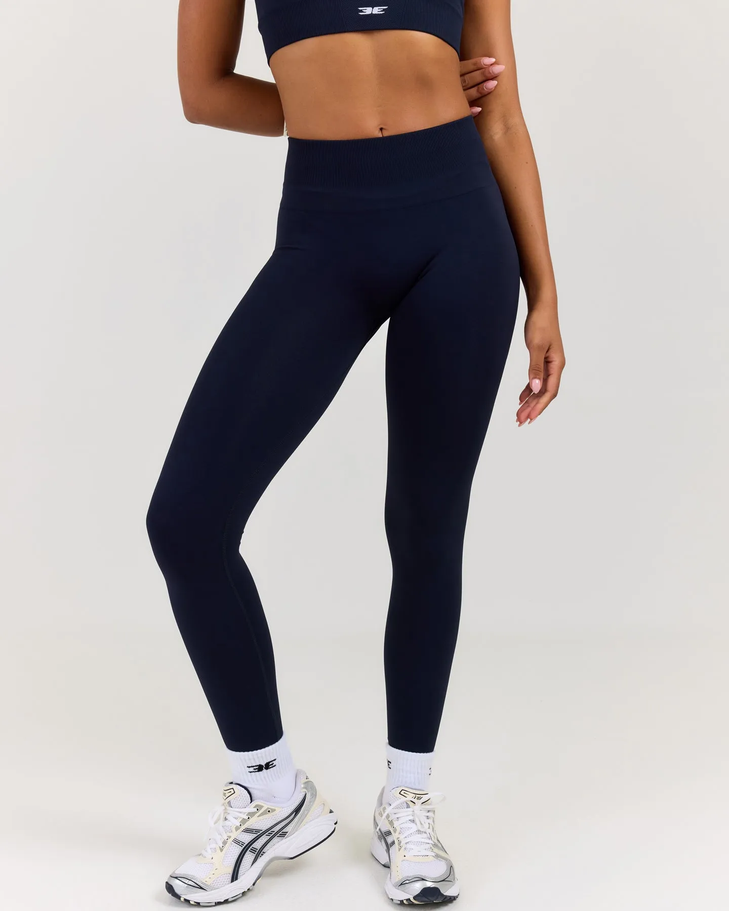 Elite Seamless Leggings V2 - Navy sold by Elite Eleven product image thumbnail 2