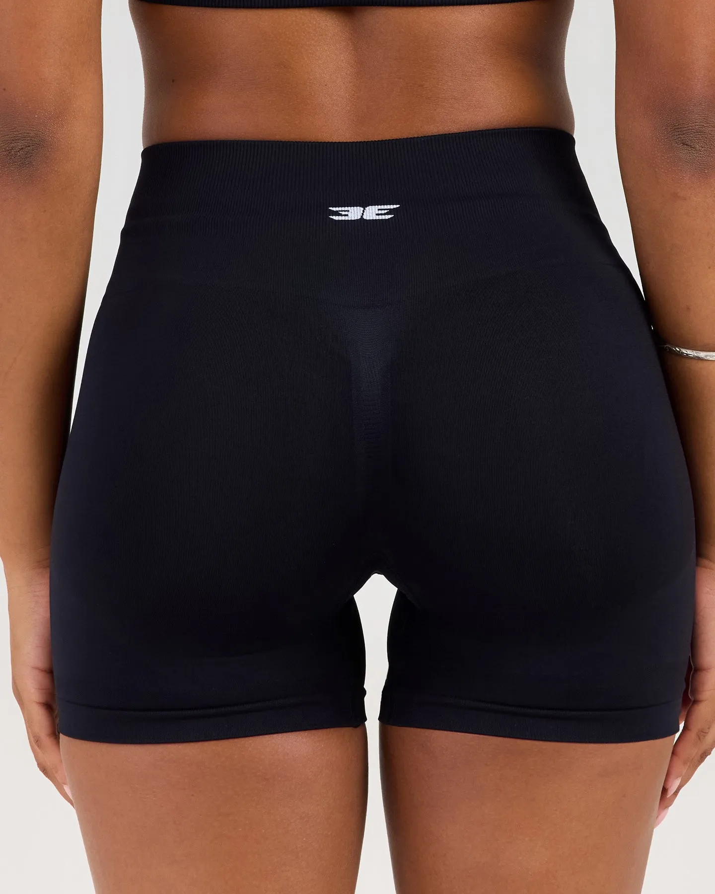 Elite Seamless Shorts V2 - Black sold by Elite Eleven product image thumbnail 4