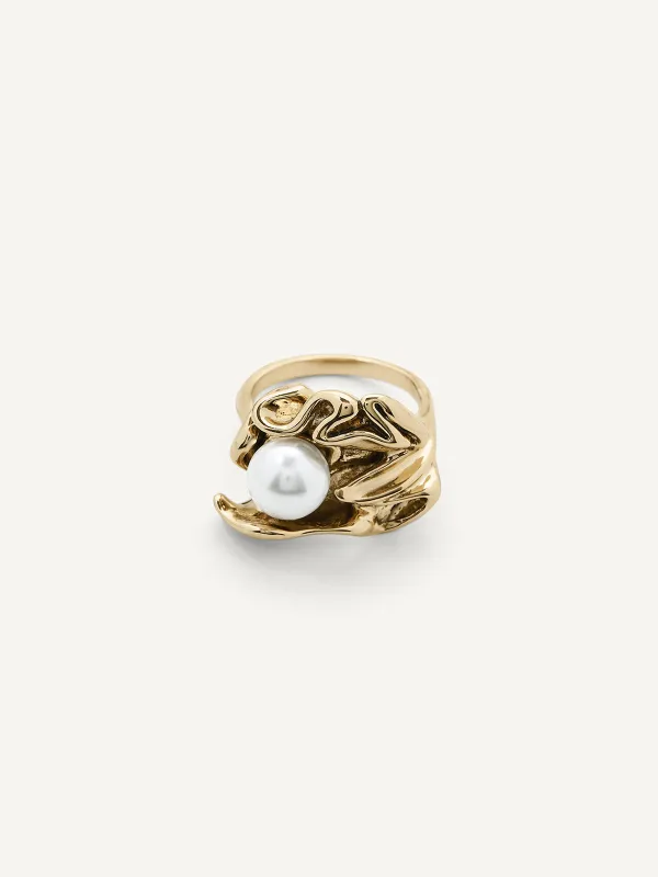 Cin Cin Ring made by olive + piper