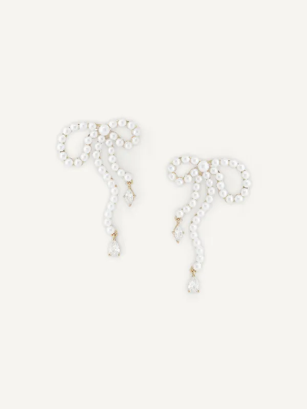 Sia Earrings made by olive + piper