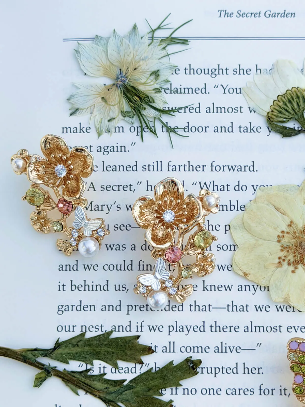 Nyla Studs sold by olive + piper product image thumbnail 3