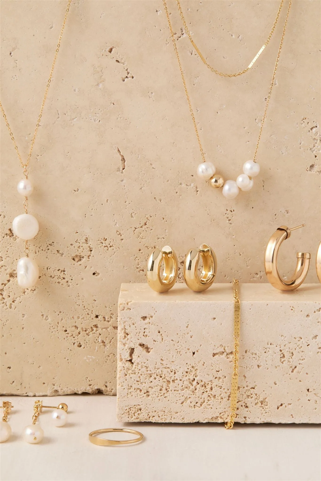 Portia Necklace by Set & Stones sold by Hermoza product image thumbnail 5