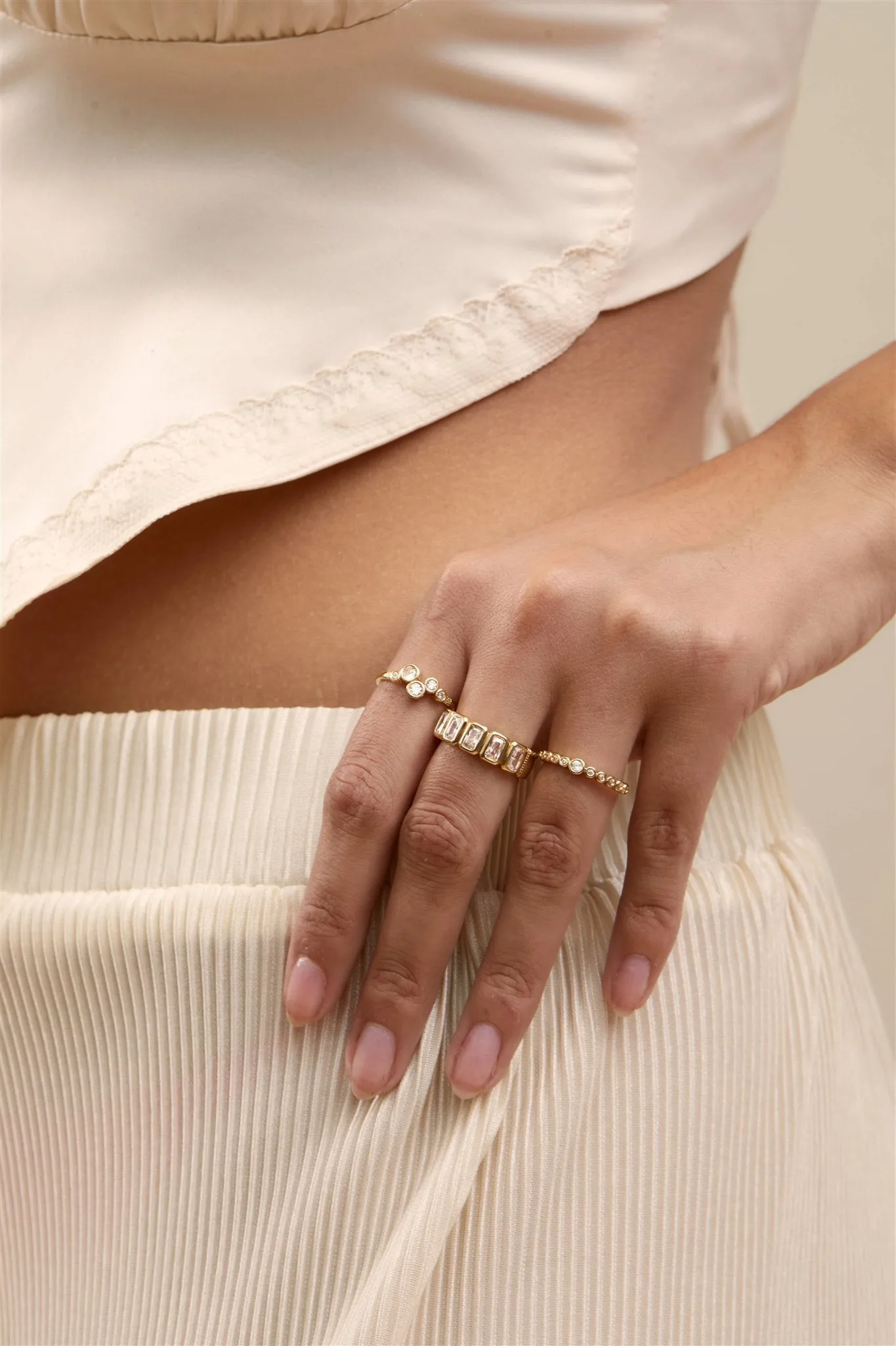 Bryn Ring by Set & Stones sold by Hermoza product image thumbnail 3