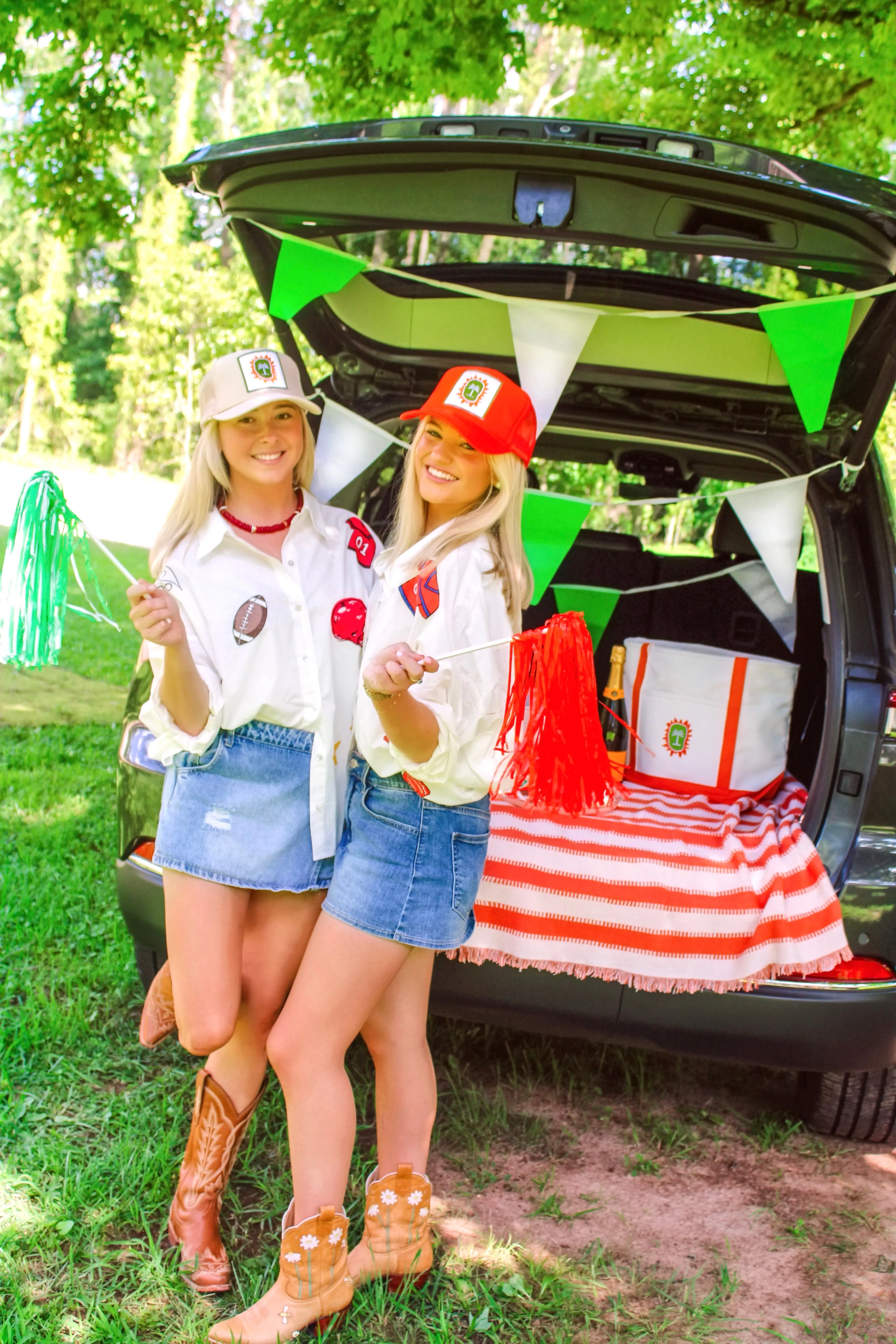 Gameday Oxford in Red by TELA Mercantile sold by Hermoza product image thumbnail 3