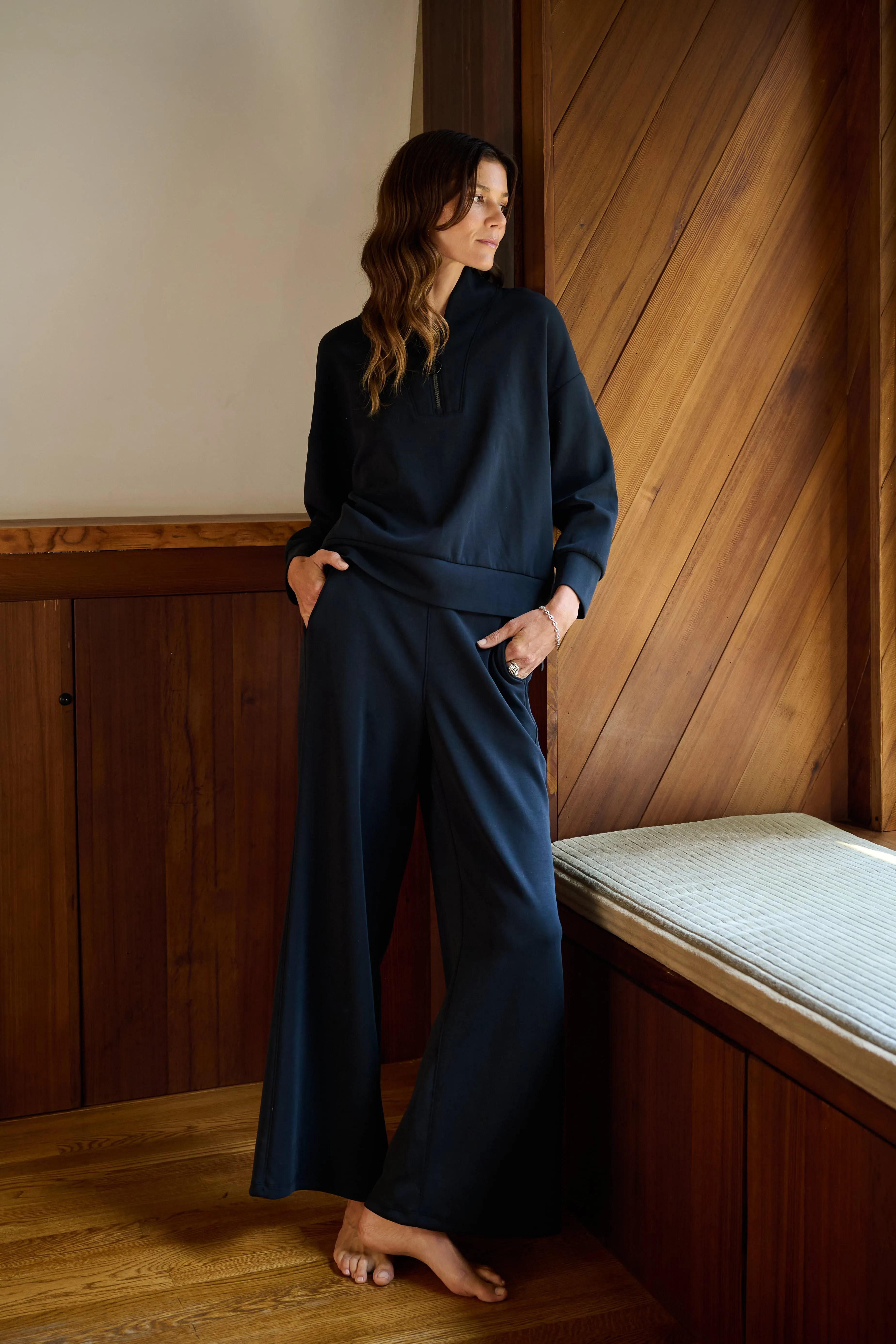 Genevieve Pullover in Black - FINAL SALE sold by Hermoza product image thumbnail 5
