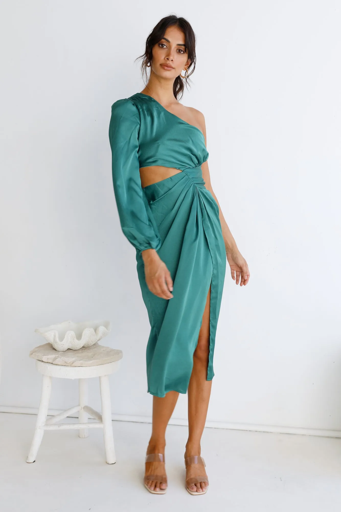 Middle Of The Night Midi Dress Green sold by Fortunate One product image thumbnail 4