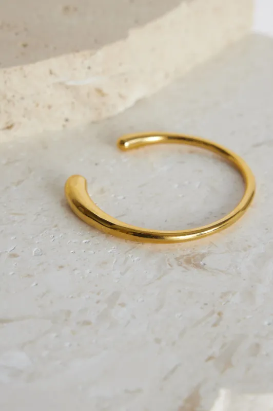 18k Gold Plated Teardrop Bracelet Gold sold by Fortunate One