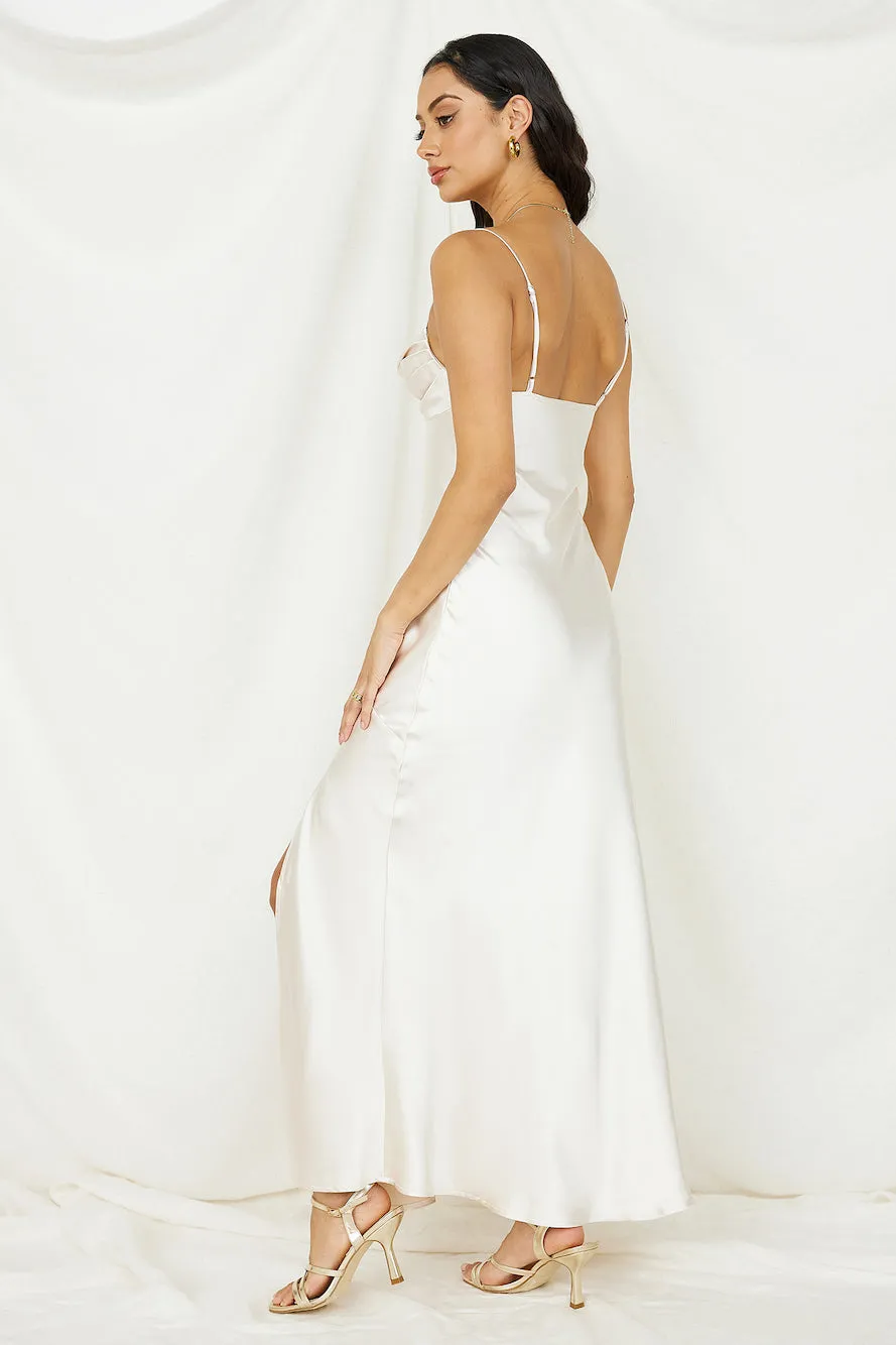 People Watching Maxi Dress Champagne sold by Fortunate One product image thumbnail 5