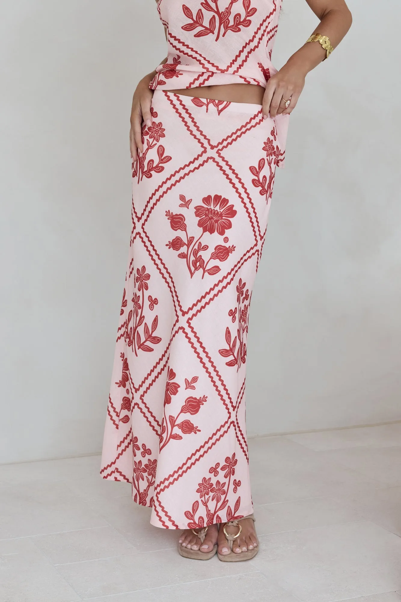 Minimale Maxi Skirt Red sold by Fortunate One product image thumbnail 4