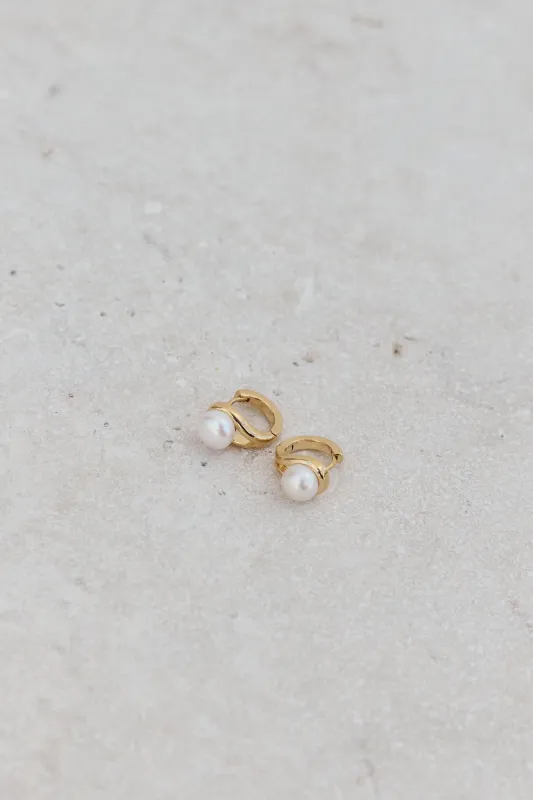 Kaida Pearl Earrings Gold sold by Fortunate One