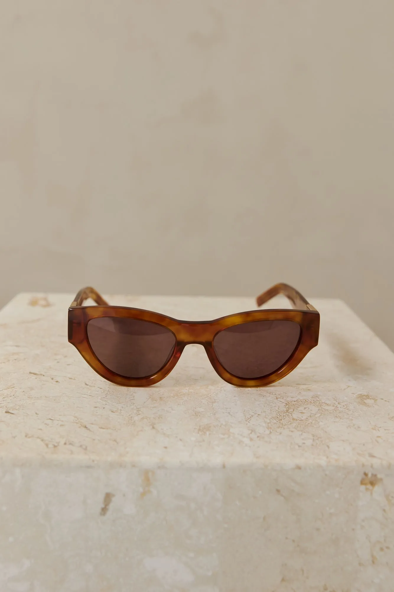 BANBÉ The Carla Sunglasses Honey Tort Auburn sold by Fortunate One product image thumbnail 2