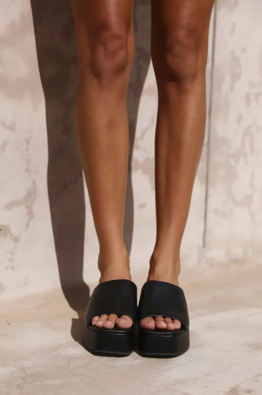 SIREN Ambrose Chunky Slides Black Leather sold by Fortunate One