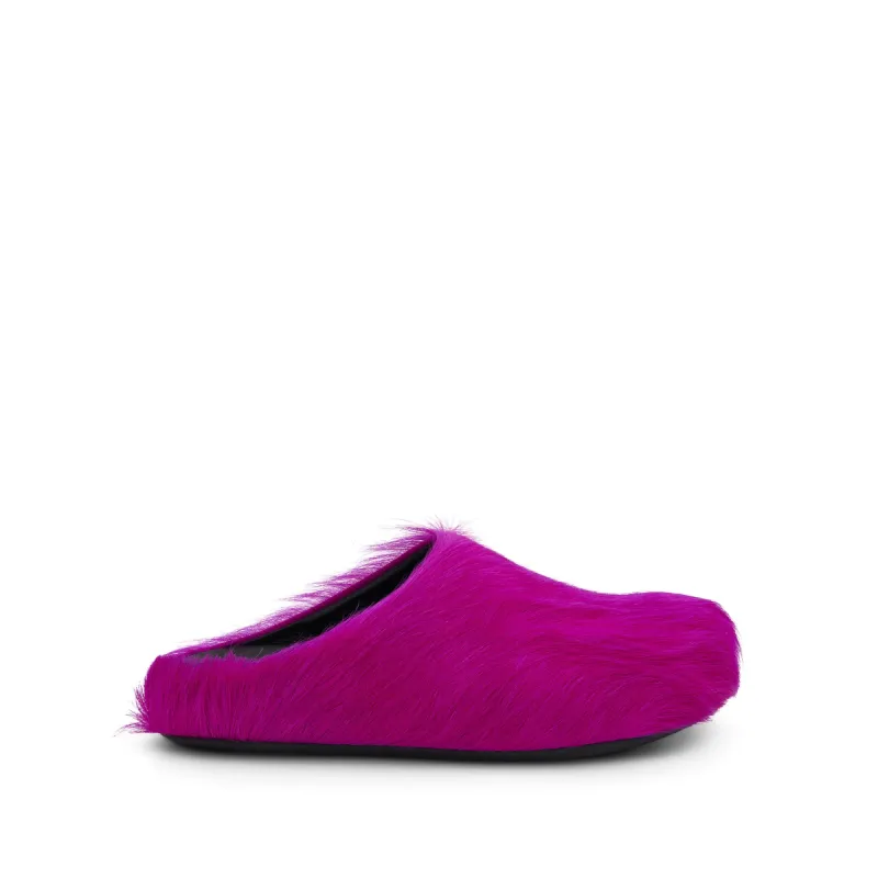 Fussbett Long Hair Calfskin Sabot in Fuchsia made by Marni