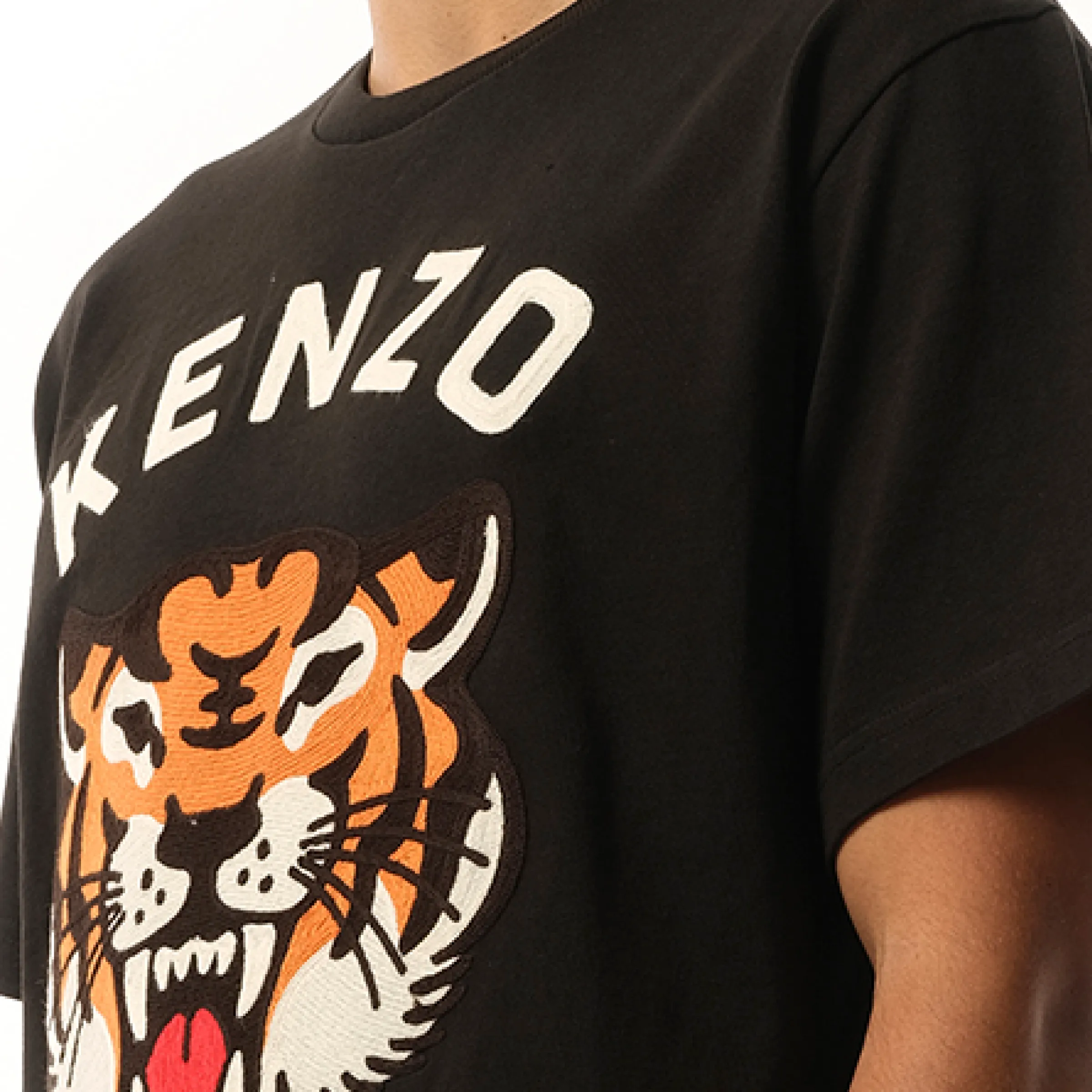 Lucky Tiger Oversize Heavy T-Shirt in Black sold by MARAIS product image thumbnail 3