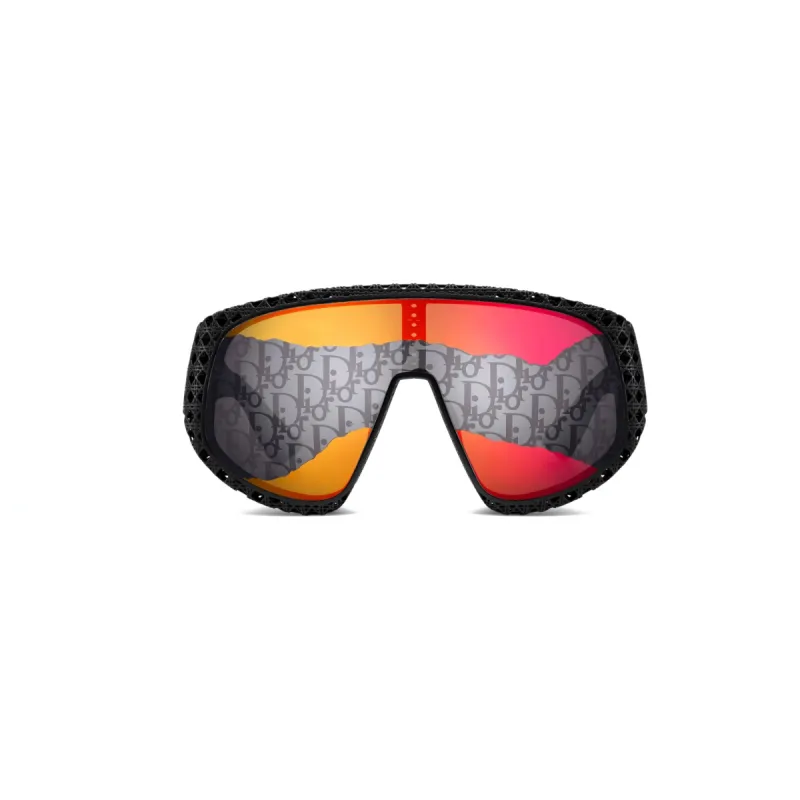 Dior3D M1U 11J800 Sunglasses in Black sold by MARAIS