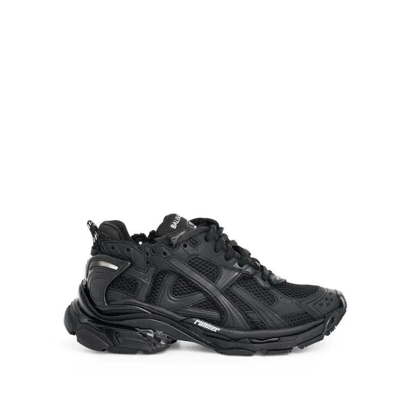 Runner Sneaker in Black Matt sold by MARAIS