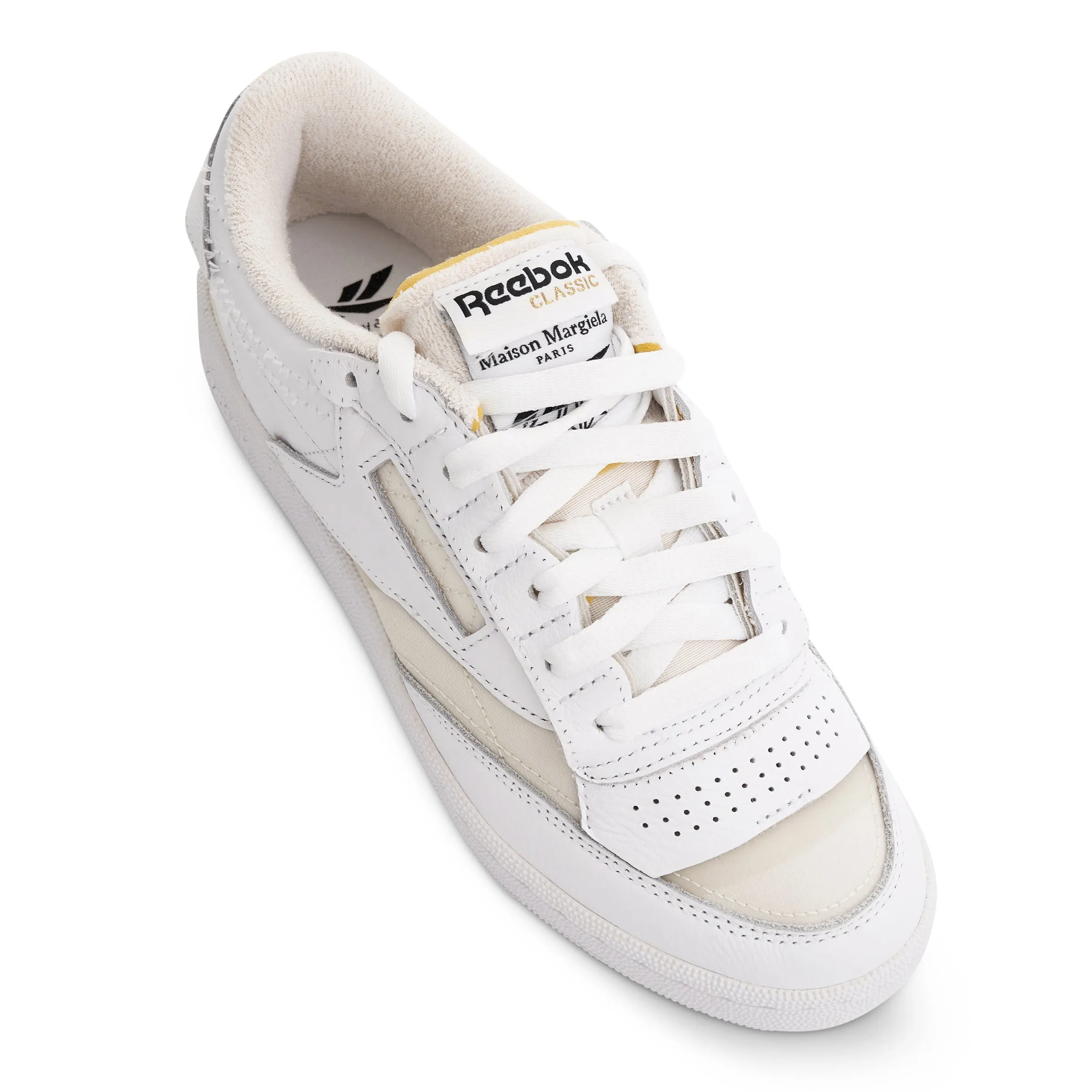 Maison Margiela x Reebok Sneaker in White/Orange sold by MARAIS product image thumbnail 4