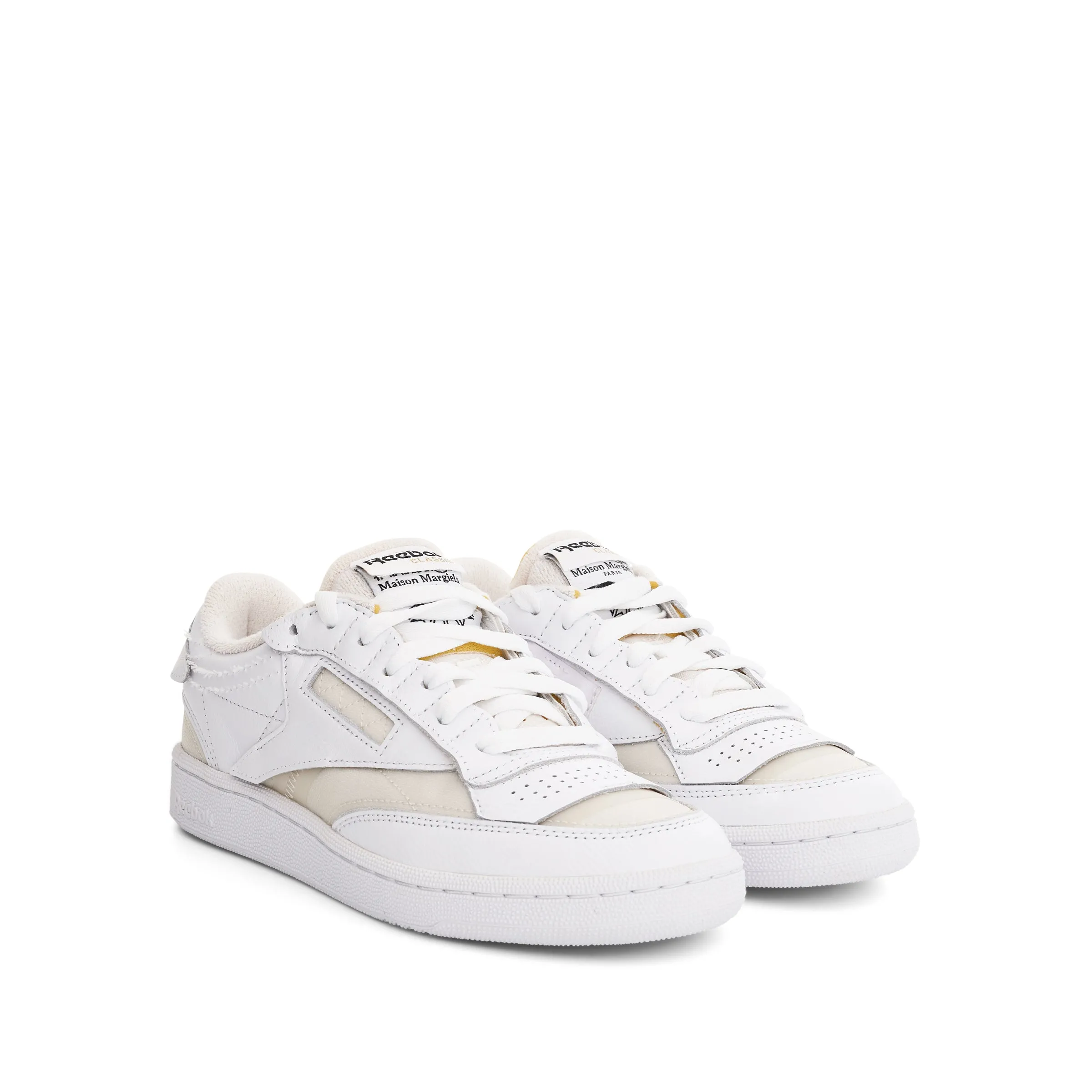 Maison Margiela x Reebok Sneaker in White/Orange sold by MARAIS product image thumbnail 2