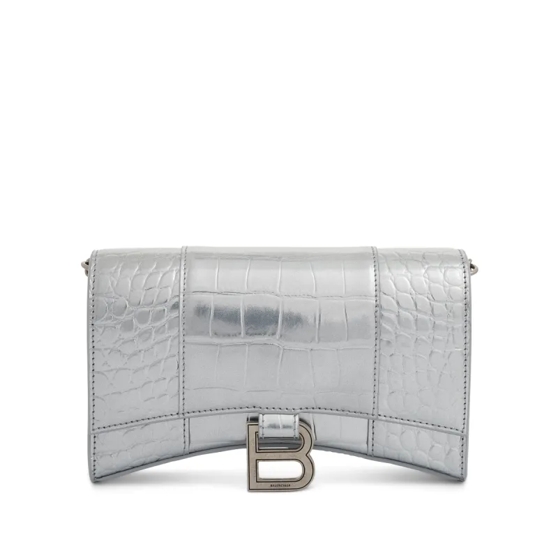 Hourglass Wallet On Chain in Silver sold by MARAIS