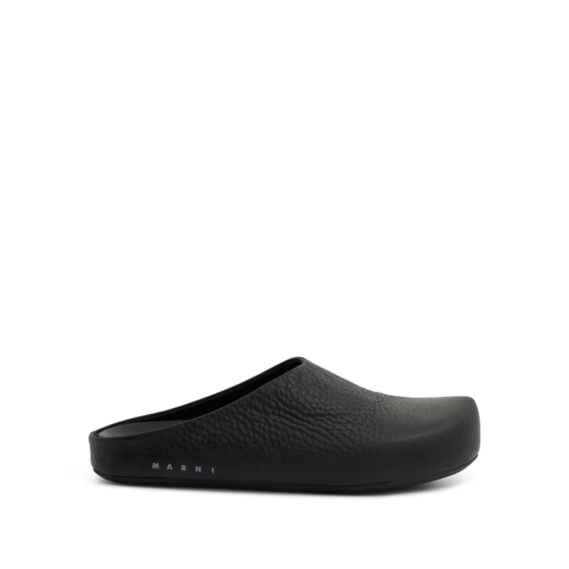 Fussbett Calf Leather Sabot in Black sold by MARAIS