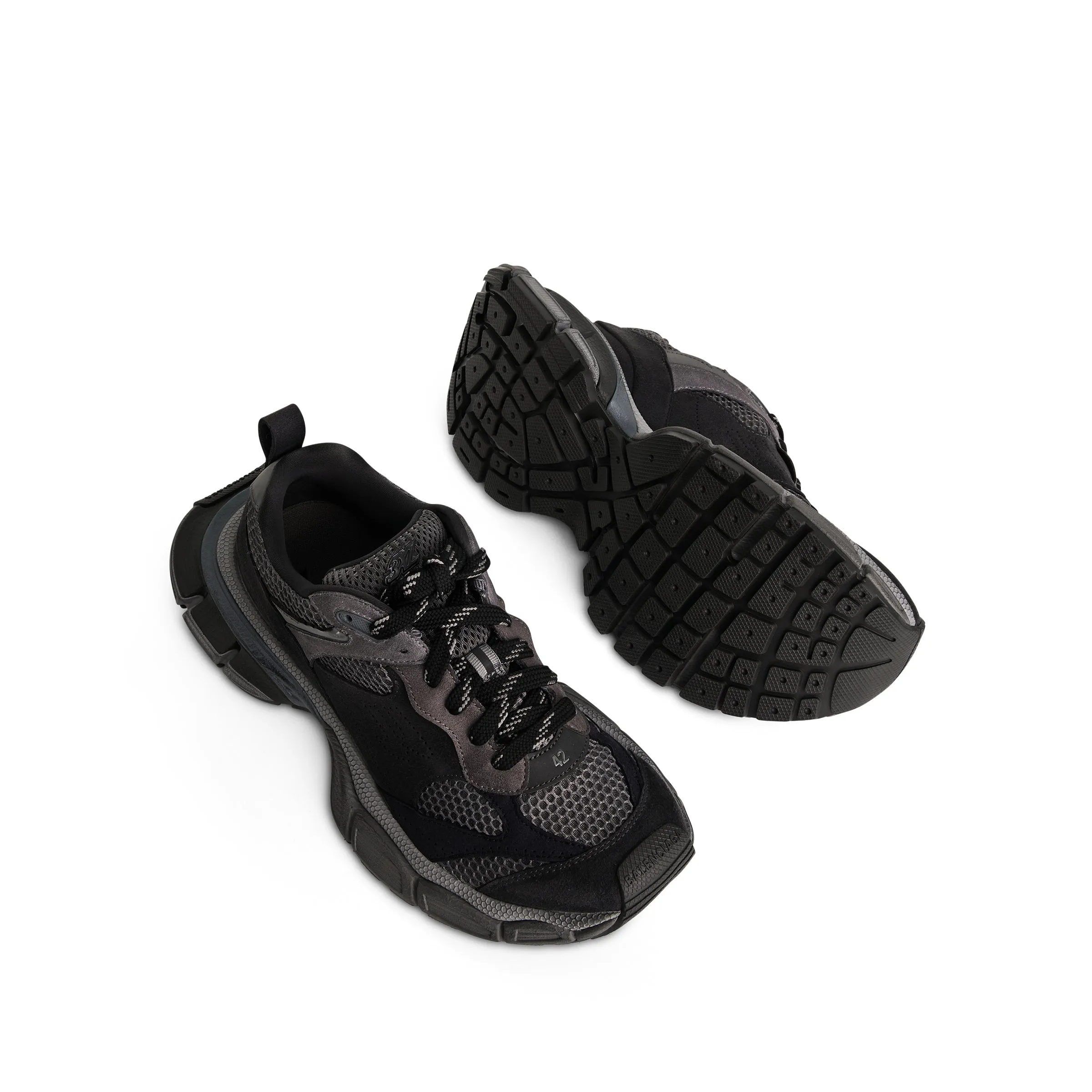 3XL Suede Sneaker in Grey sold by MARAIS product image thumbnail 4