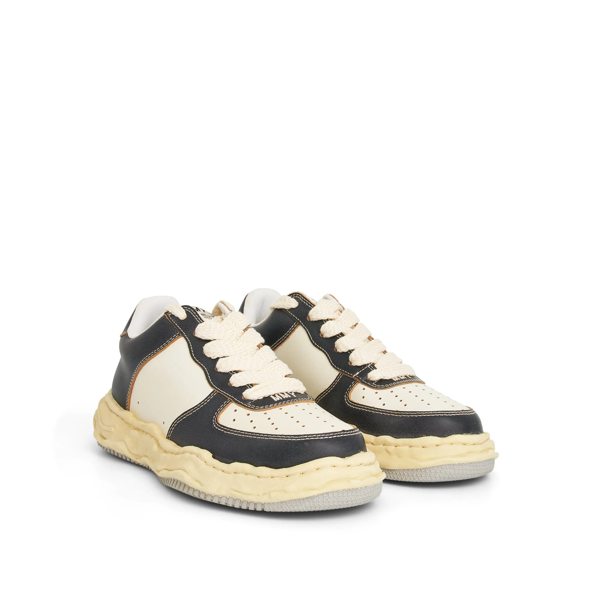 Wayne OG Vintage Sneaker in Black/White sold by MARAIS product image thumbnail 2