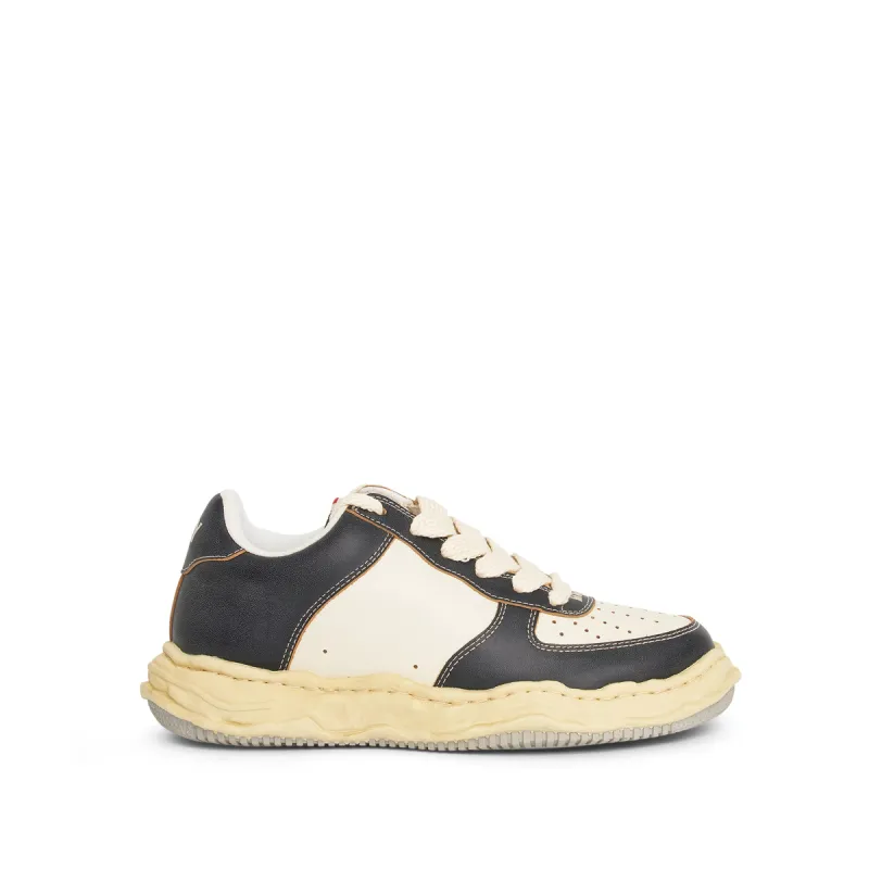 Wayne OG Vintage Sneaker in Black/White made by Maison MIHARA YASUHIRO