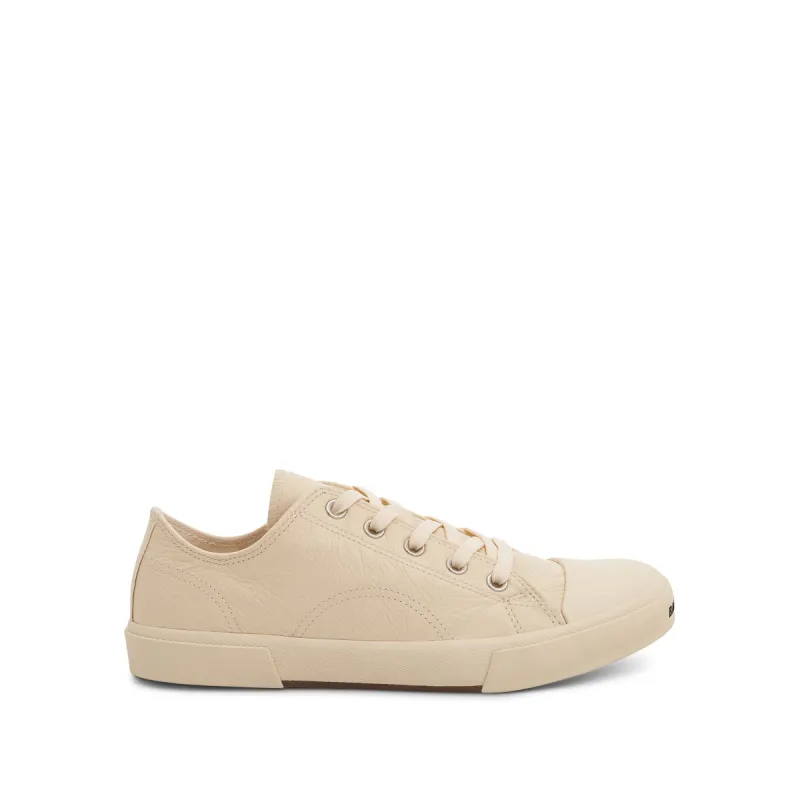 Paris Destroyed Sneaker in White made by MARAIS