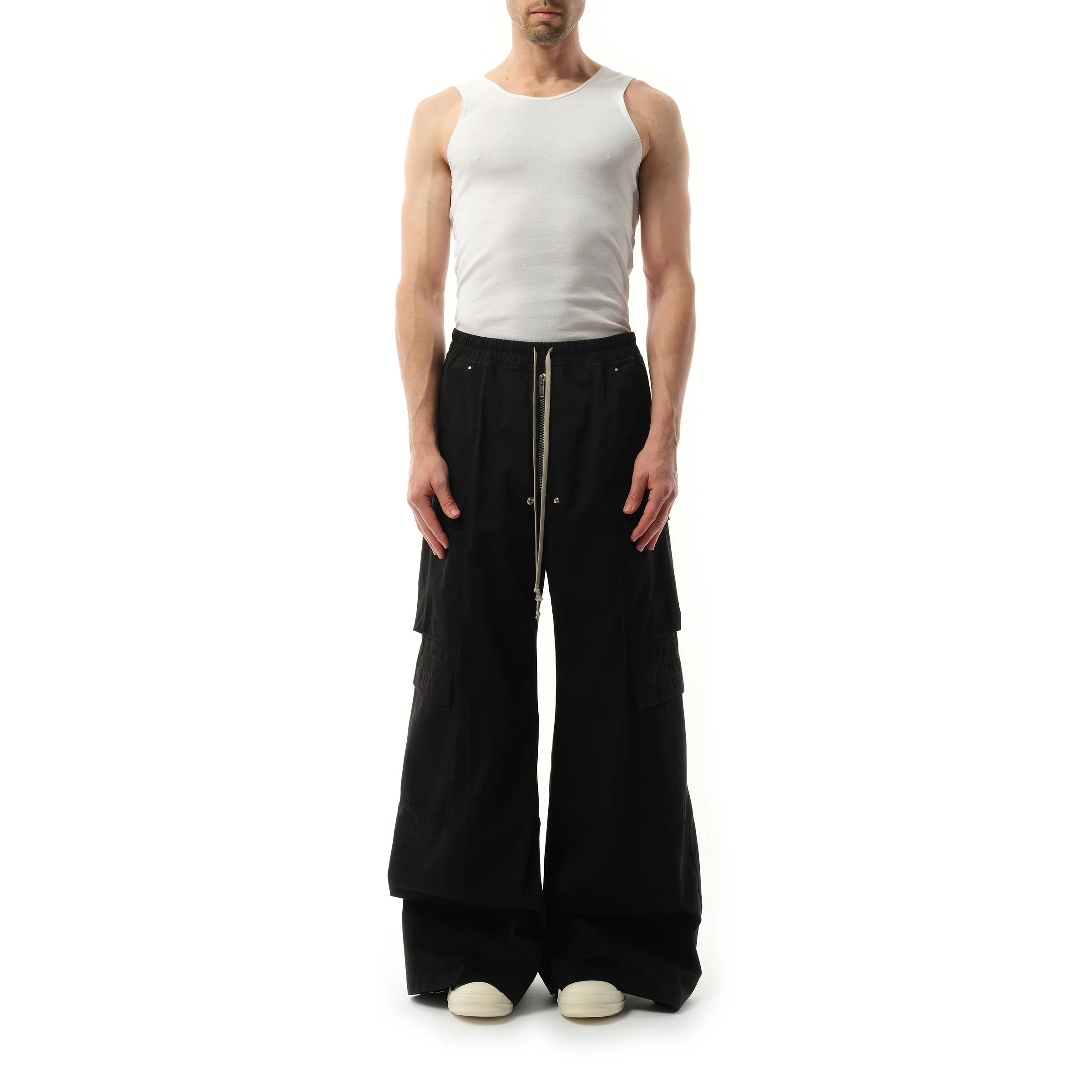 Twill Double Cargo Jumbo Bela Pants in Black sold by MARAIS product image thumbnail 4