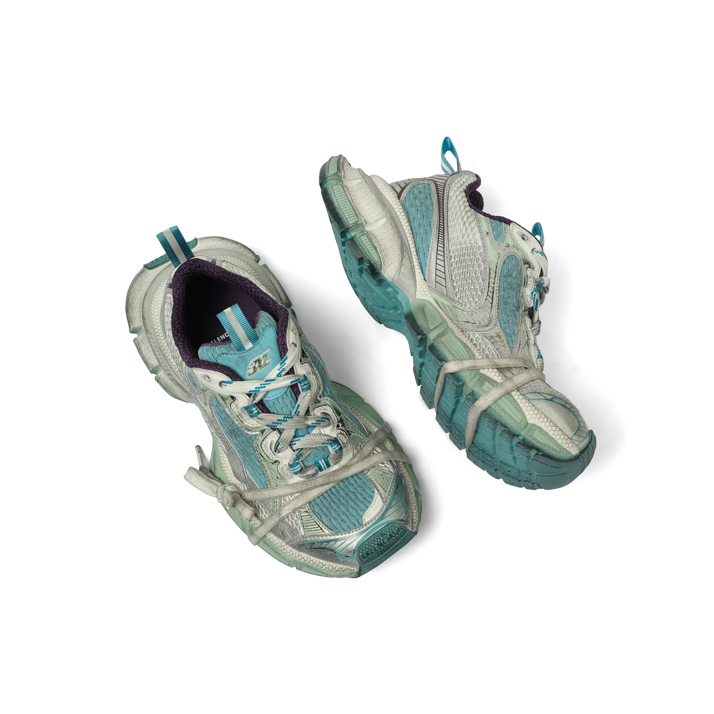 3XL Sneaker in Light Blue/White sold by MARAIS product image thumbnail 4