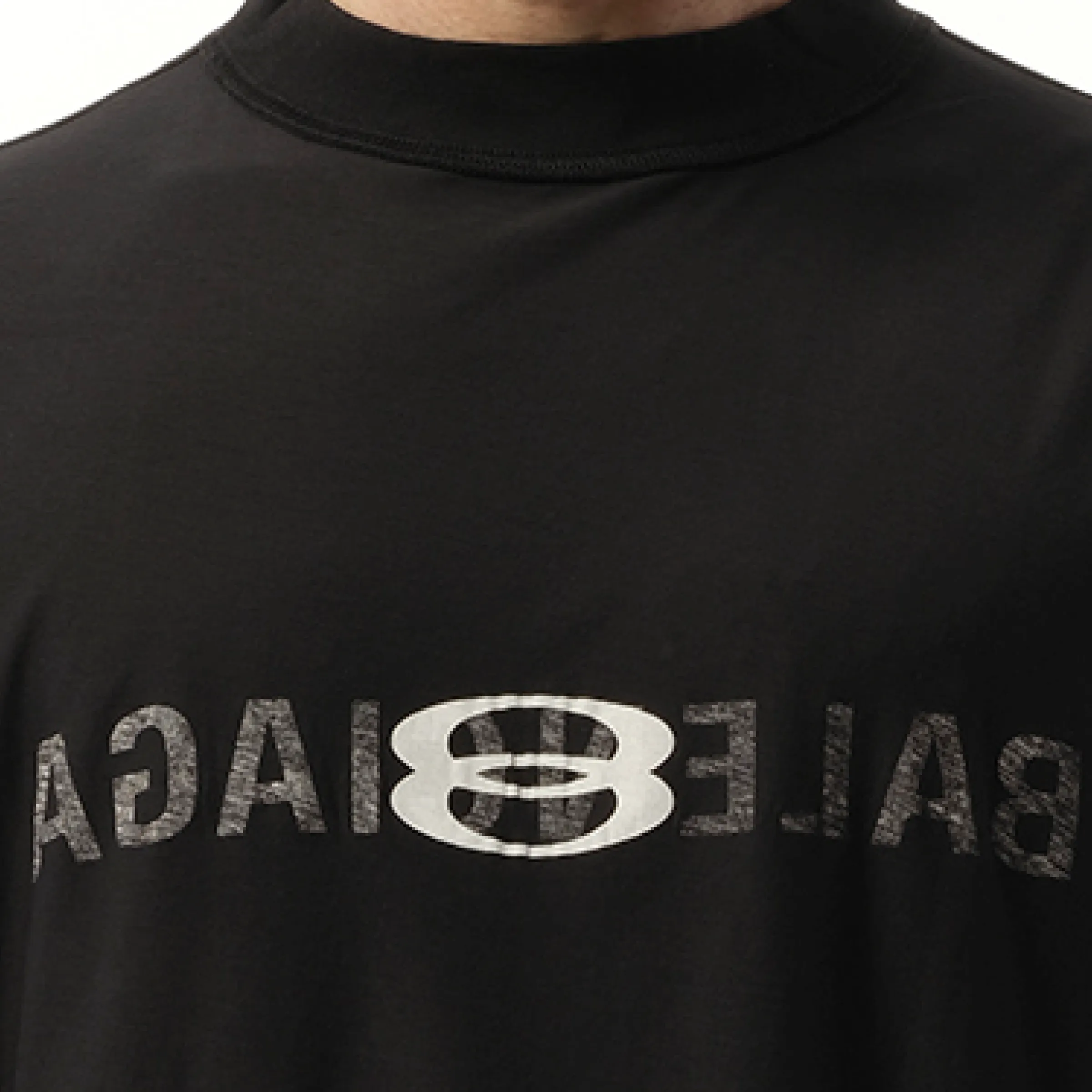 Inside Out Print Oversized T-Shirt in Faded Black/White sold by MARAIS product image thumbnail 3