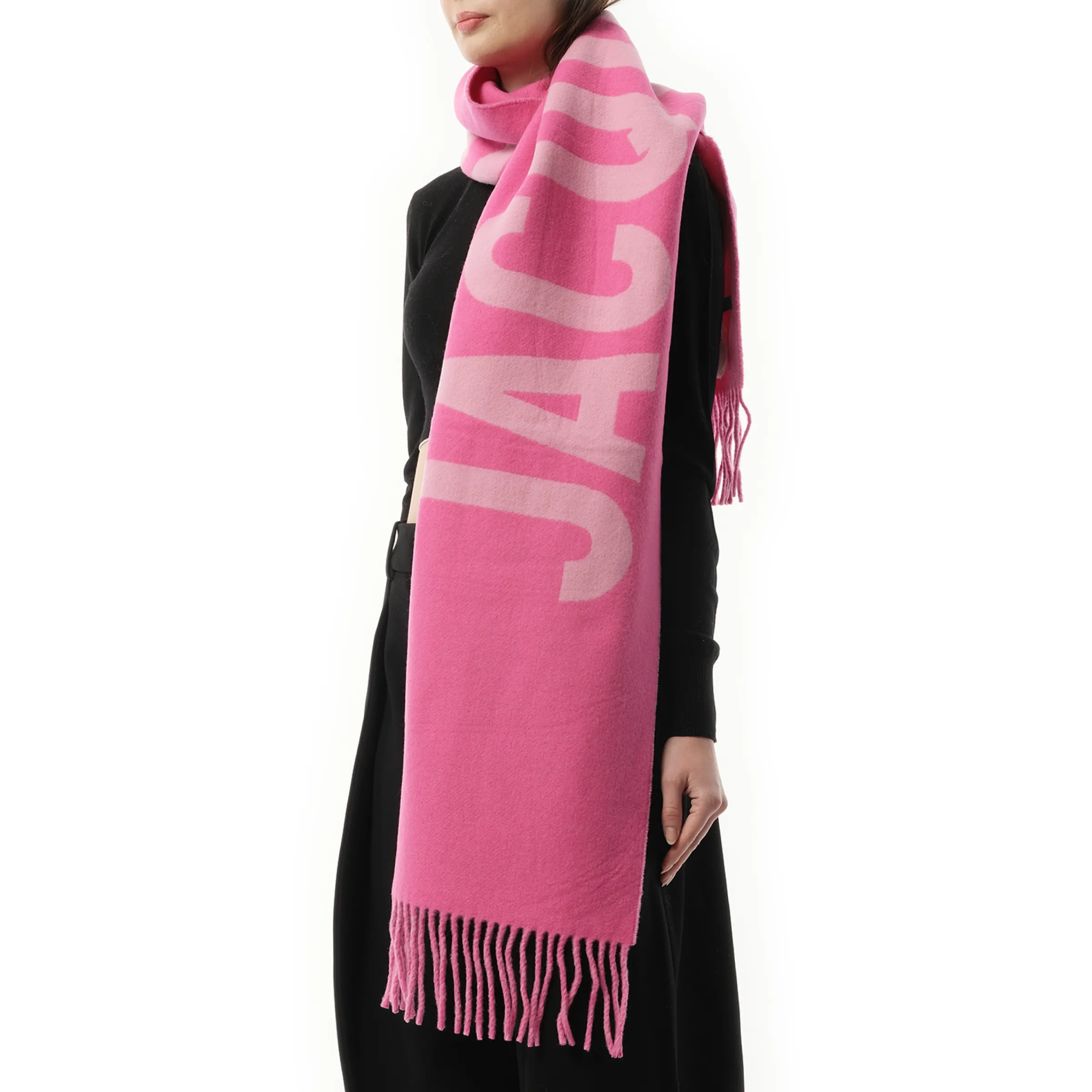 L'echarpe Jacquemus Scarf in Pink/Multicolour sold by MARAIS product image thumbnail 5