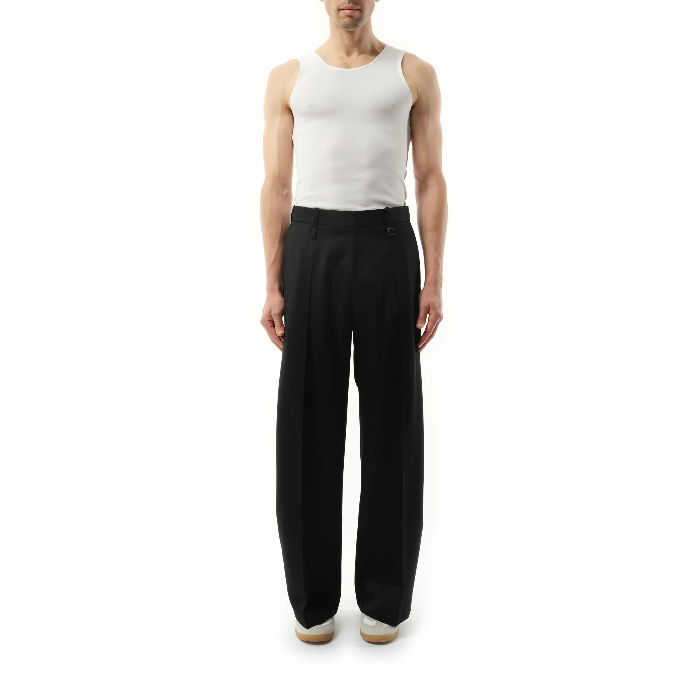 Pleated Relax Pants in Black sold by MARAIS product image thumbnail 4