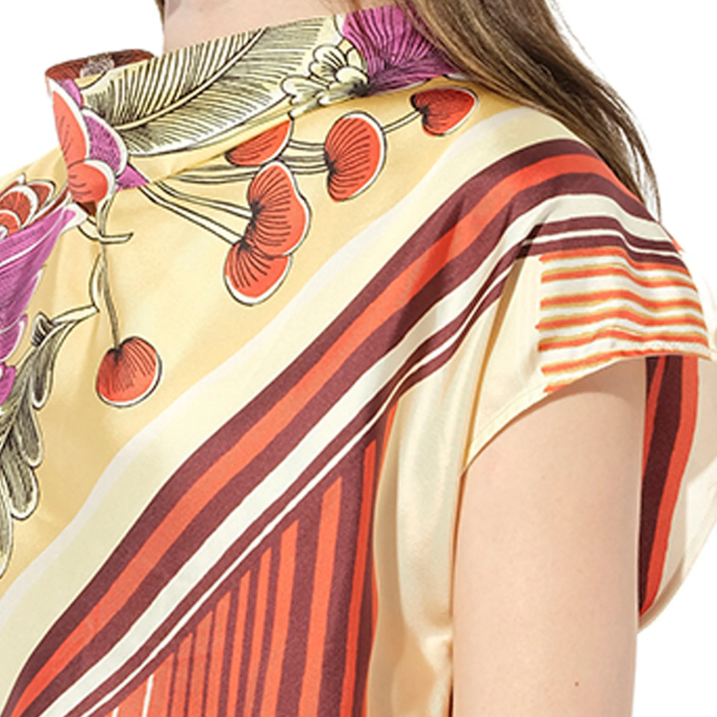 Top in Green sold by MARAIS product image thumbnail 2