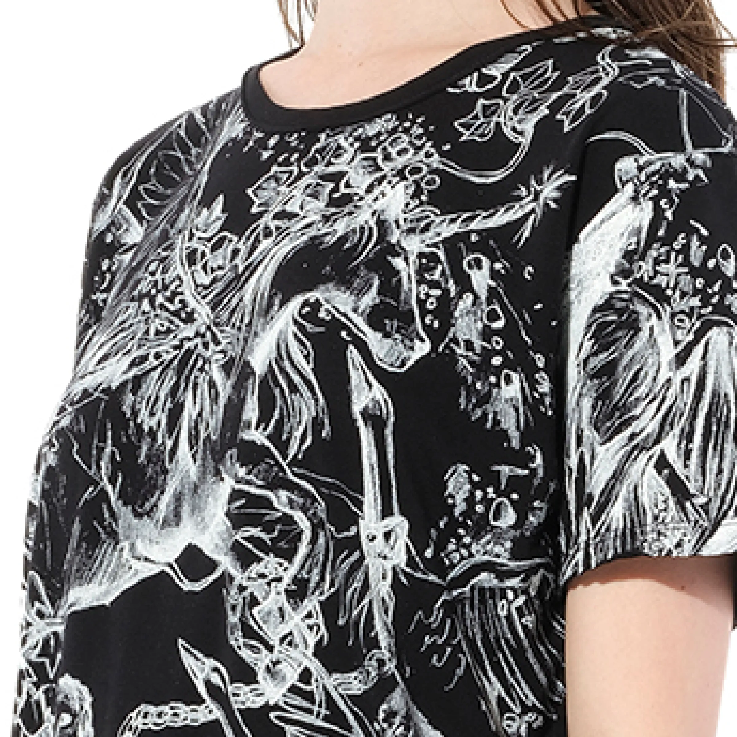Unicorn Dreams T-Shirt in Black/White sold by MARAIS product image thumbnail 3