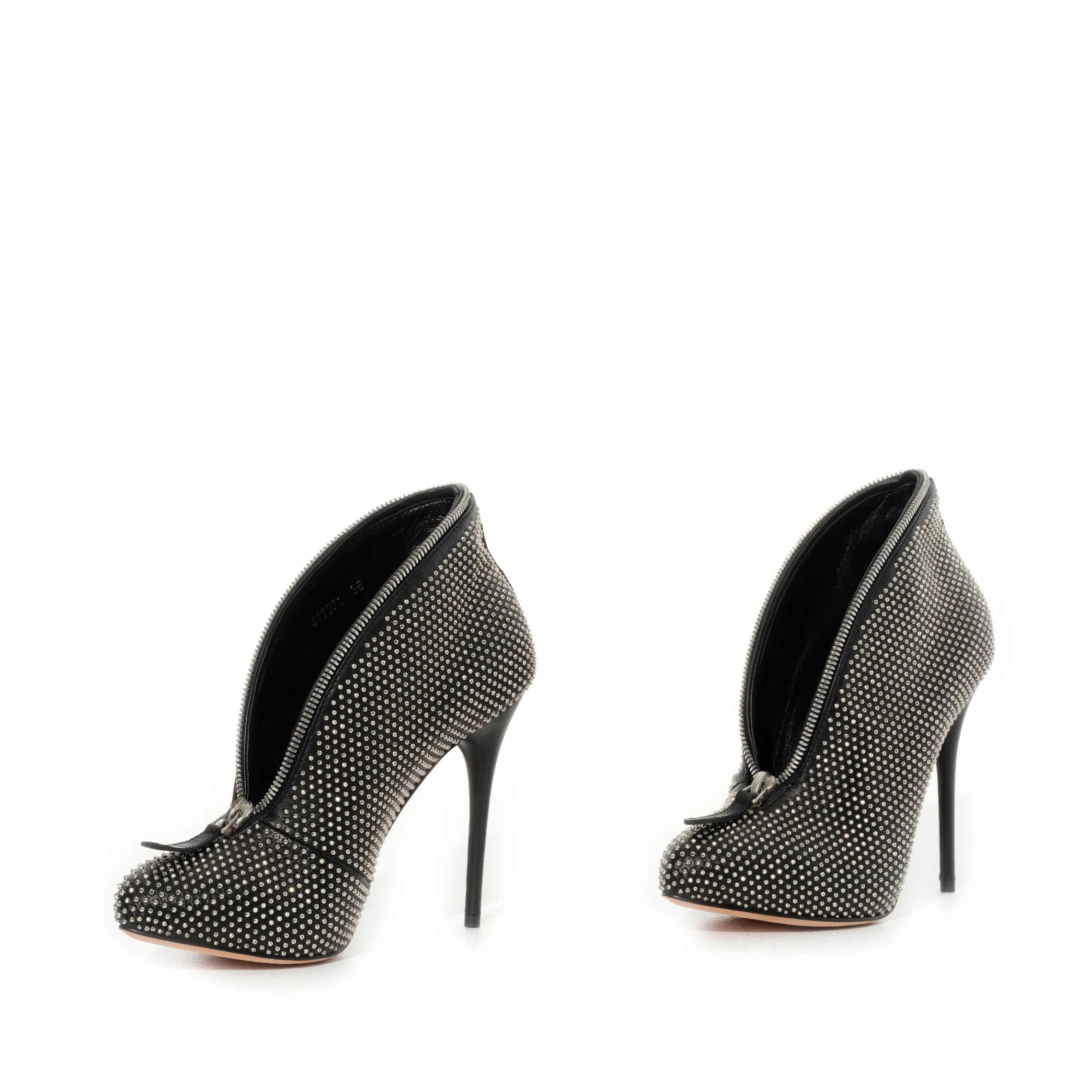 Scarpa Pelle Shoes in Black/White sold by MARAIS product image thumbnail 3