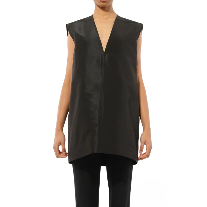 Jumbo V Top in Black sold by MARAIS