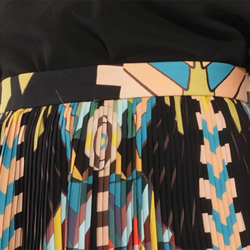 Skirt in Multicolor sold by MARAIS