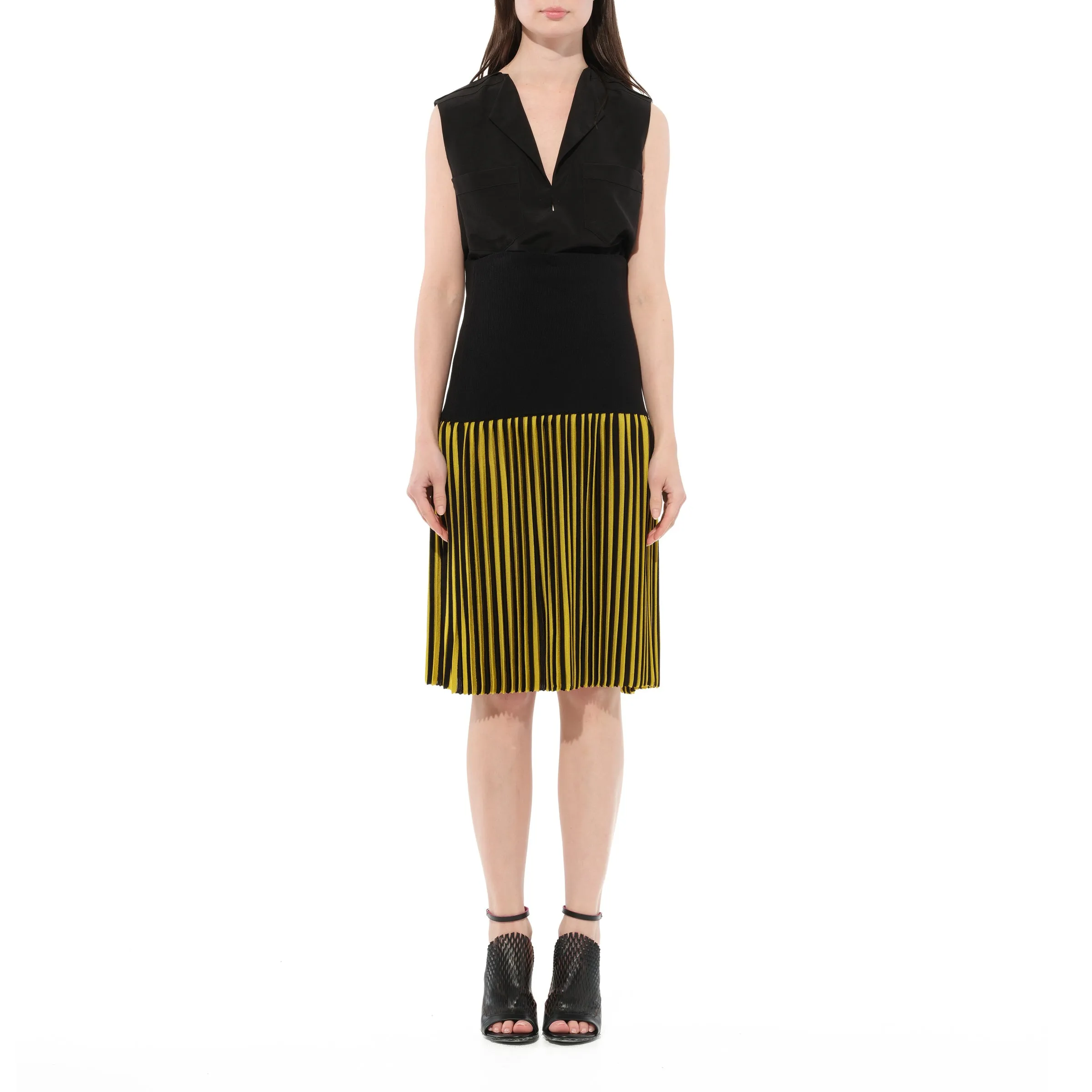 Short Skirt in Black sold by MARAIS product image thumbnail 5