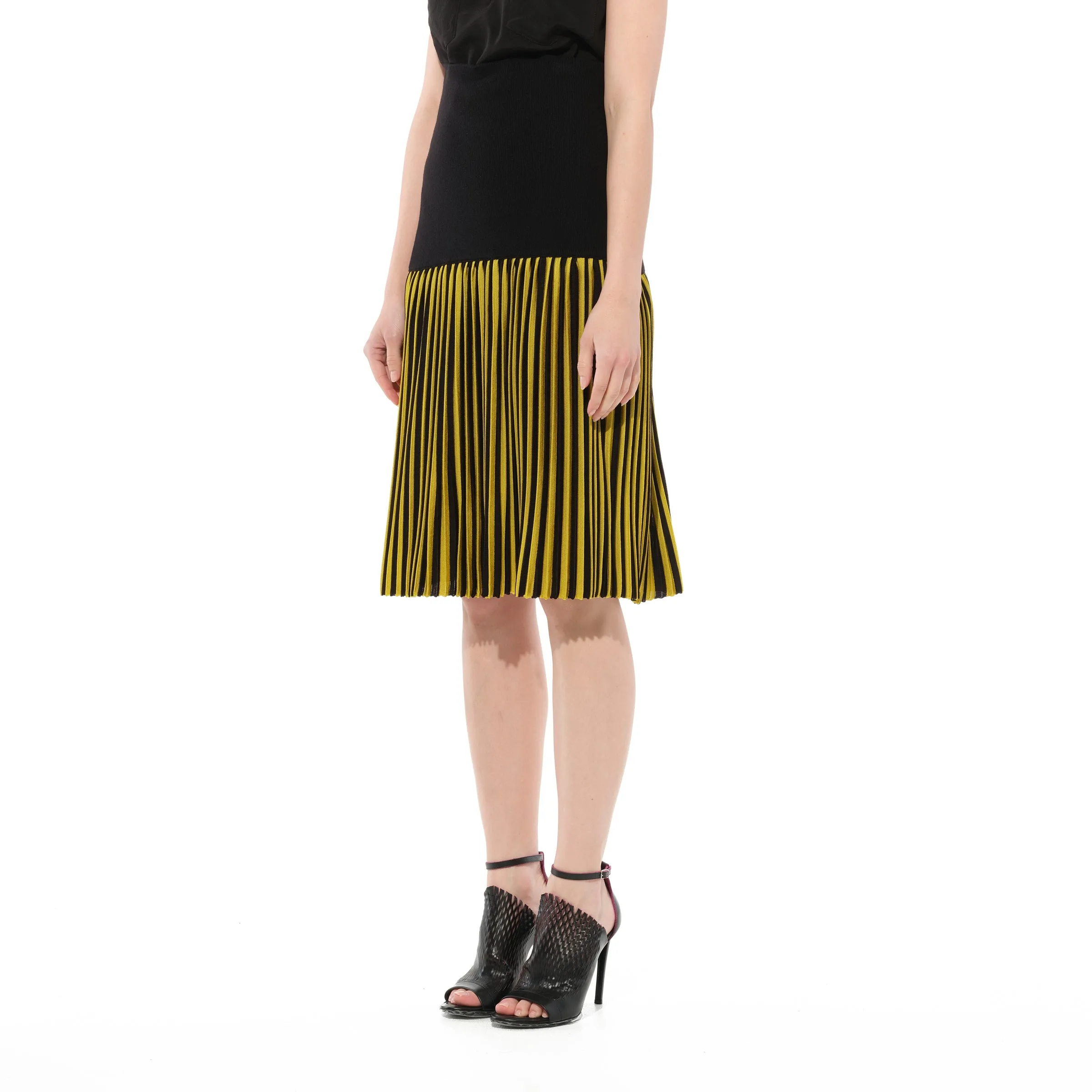 Short Skirt in Black sold by MARAIS product image thumbnail 4